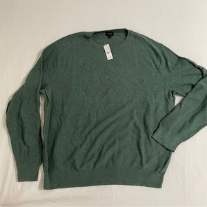 J. Crew Men's NWT Green Crewneck Sweater